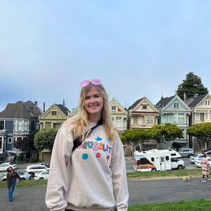 Meet your Posher, Jillian